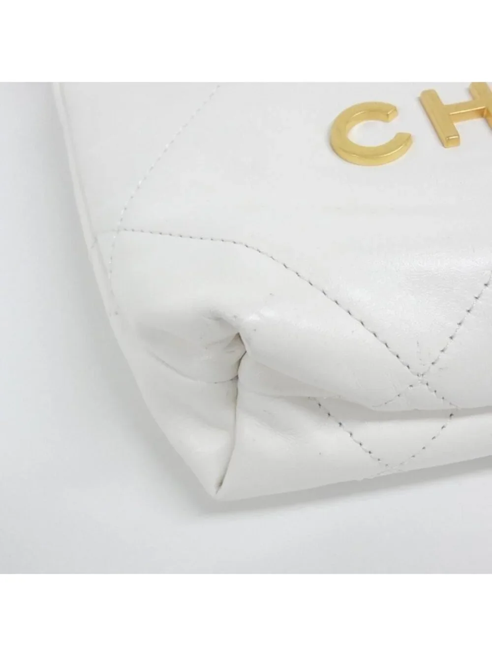 Chanel 22 Line Mini - Picture 3 of 8
